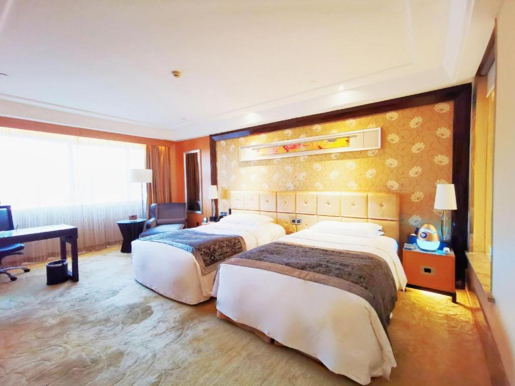 Hotel Radegast Cbd 5*