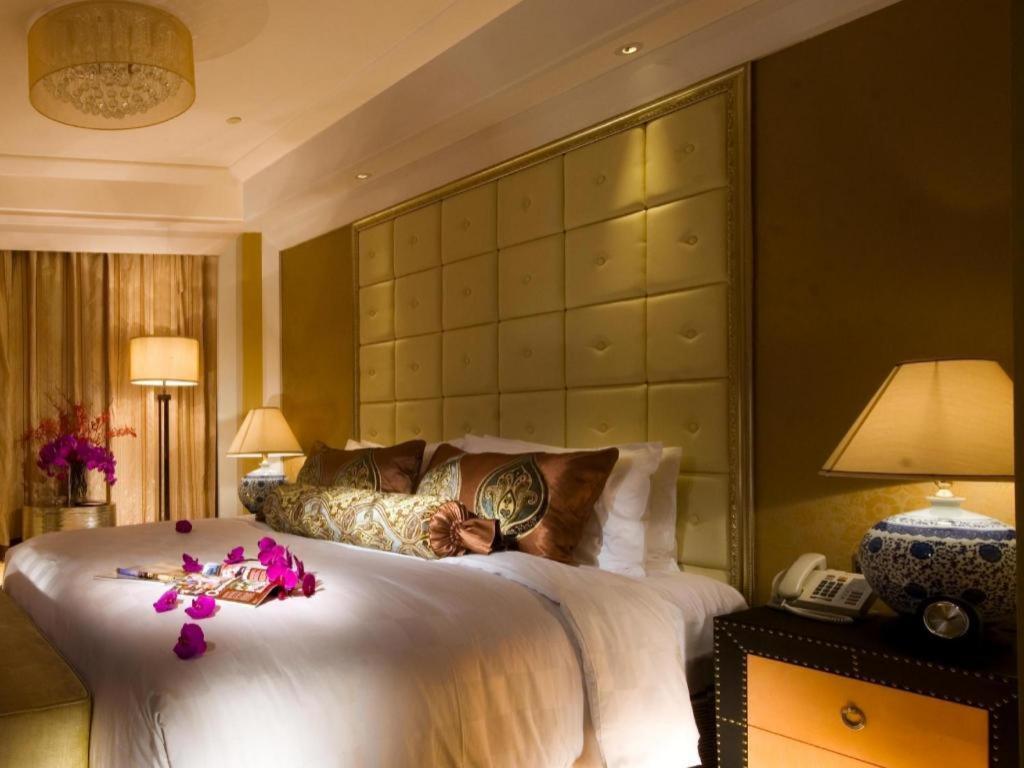 Radegast Cbd Hotel 5*