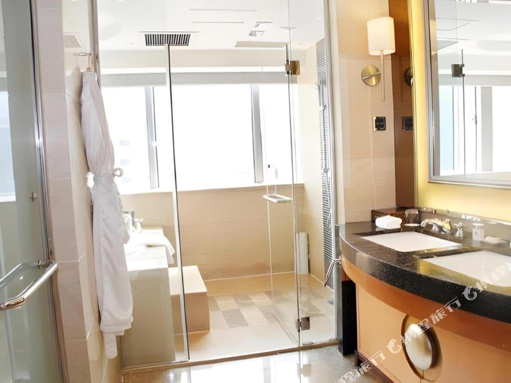 Radegast Cbd Hotel 5*