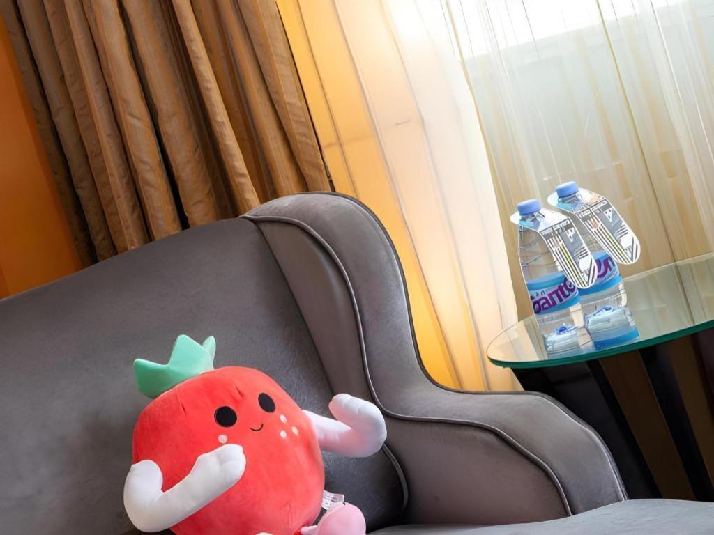 Radegast Cbd Khách sạn 5*